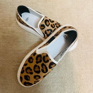 Ugg Women’s slip on shoes